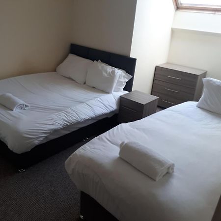 Marvellous Meridian Maisonette Ifield Екстериор снимка